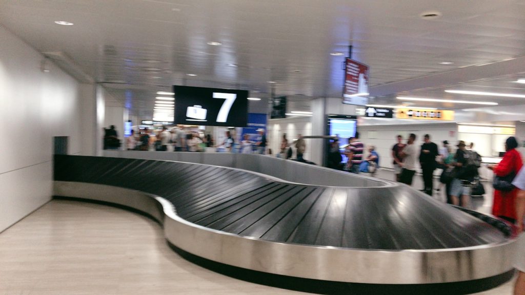 ローマ バック 受け取り